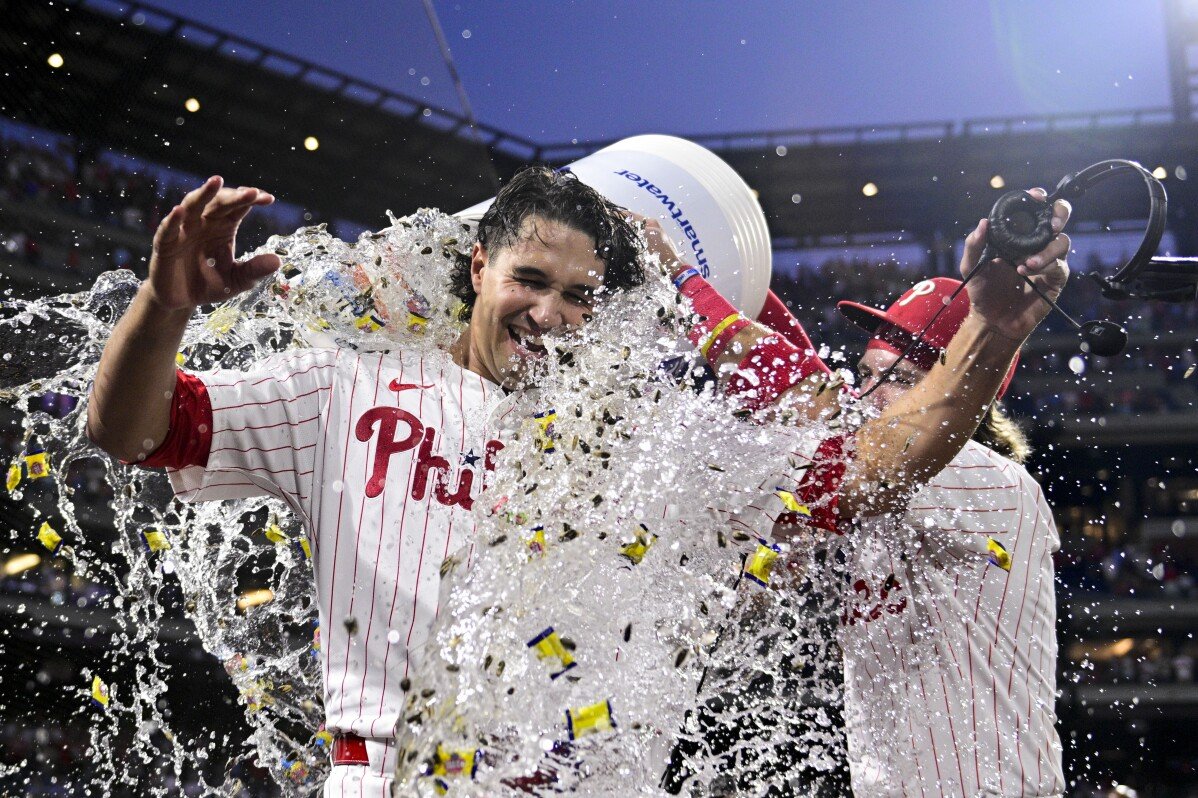 Desde el sur de Jersey hasta el sur de Filadelfia, Phillips crece como un fanático implacable de los Phillies, se convierte en un sólido lanzador